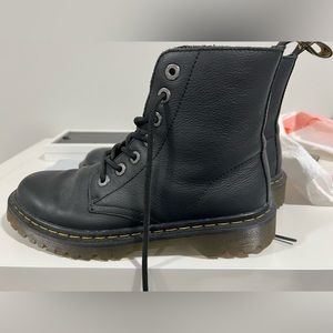 Black Classic Dr. Martens (size 38)